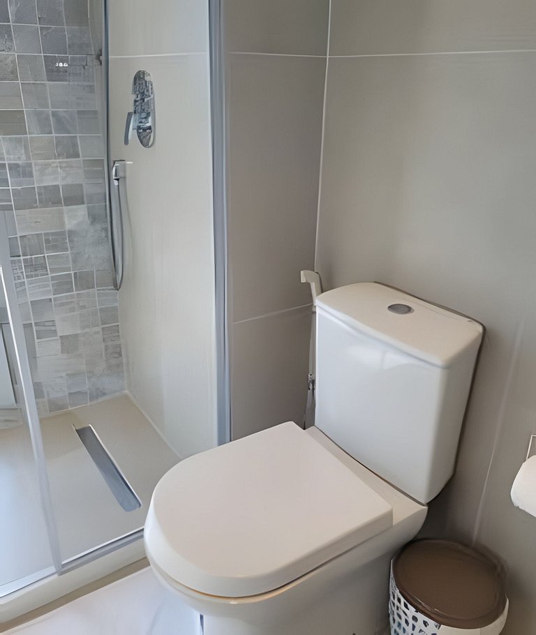 Moderno y equipado, cerca del Paseo la Galeria