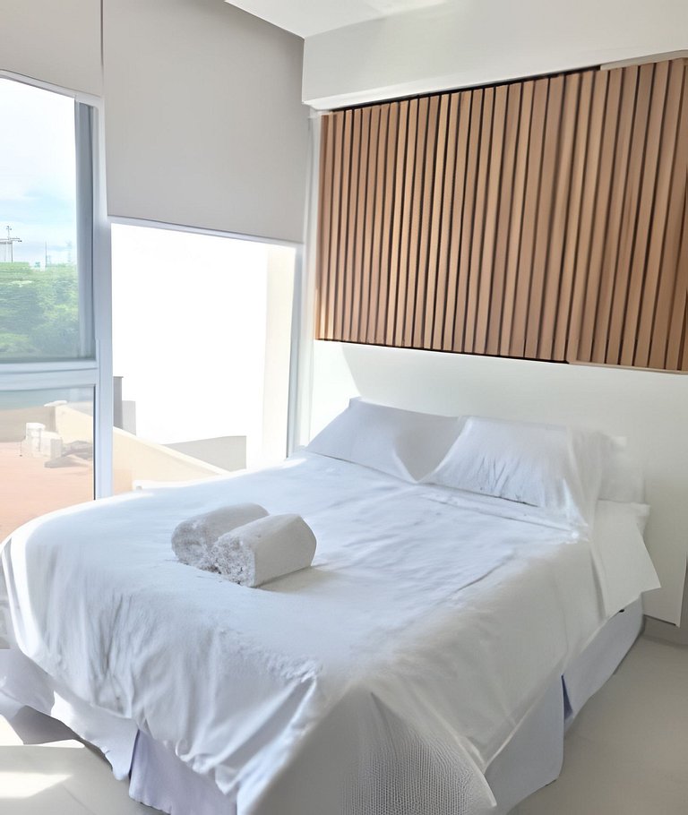 Monoambiente detrás del Shopping del Sol