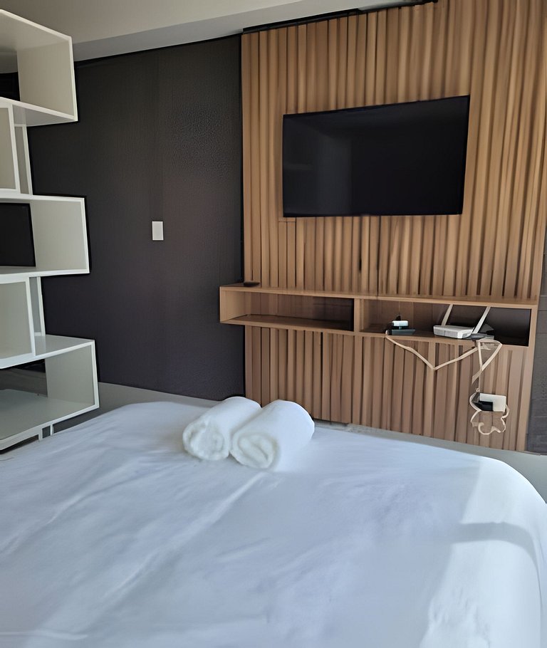 Monoambiente detrás del Shopping del Sol