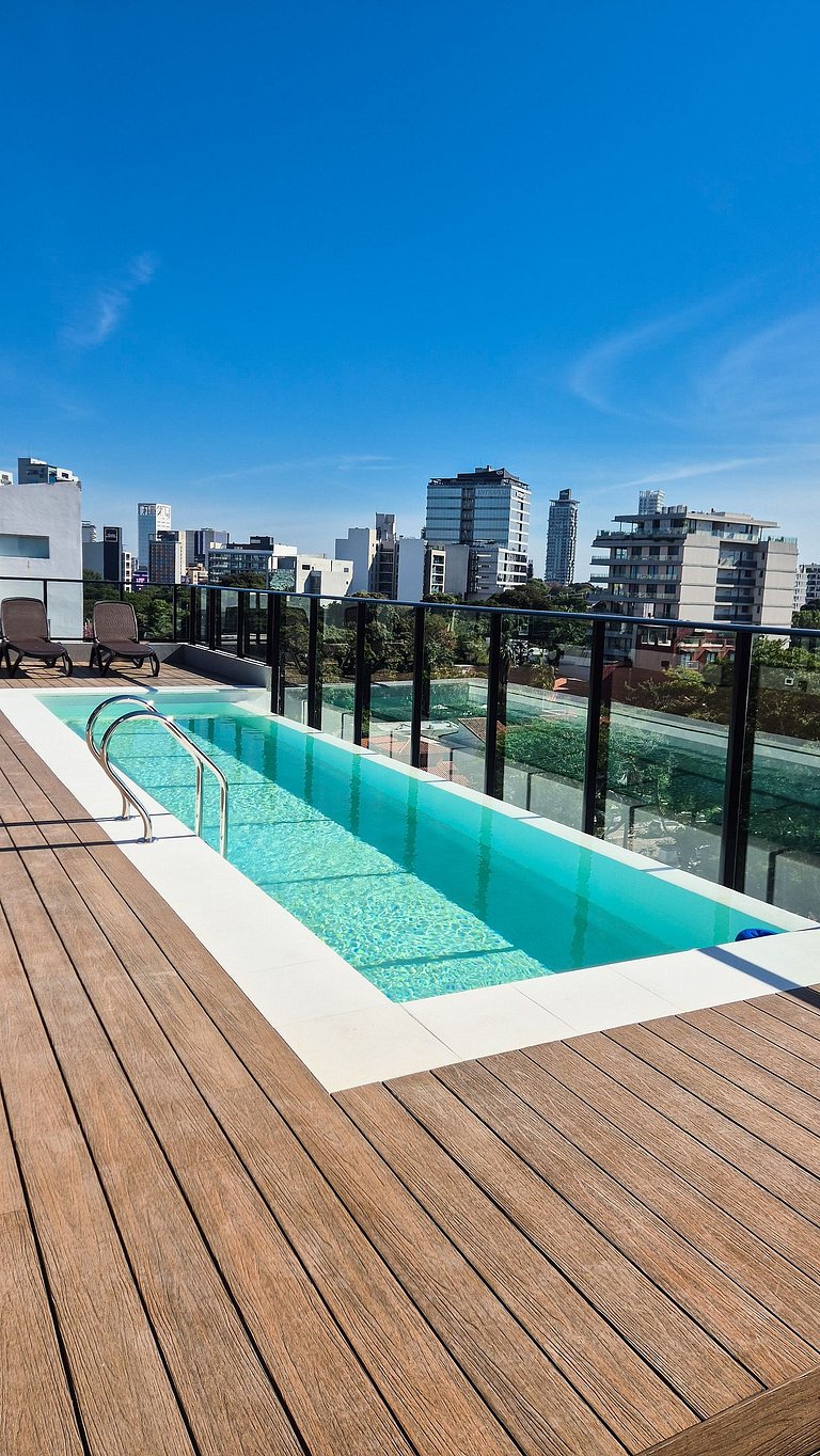 Dpto totalmente amoblado en zona corporativa