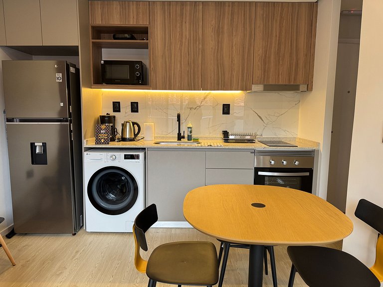 Depto con piscina, cerca del Shopping del Sol