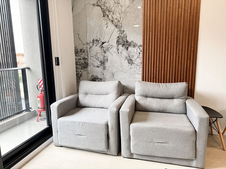 Depto con piscina, cerca del Shopping del Sol