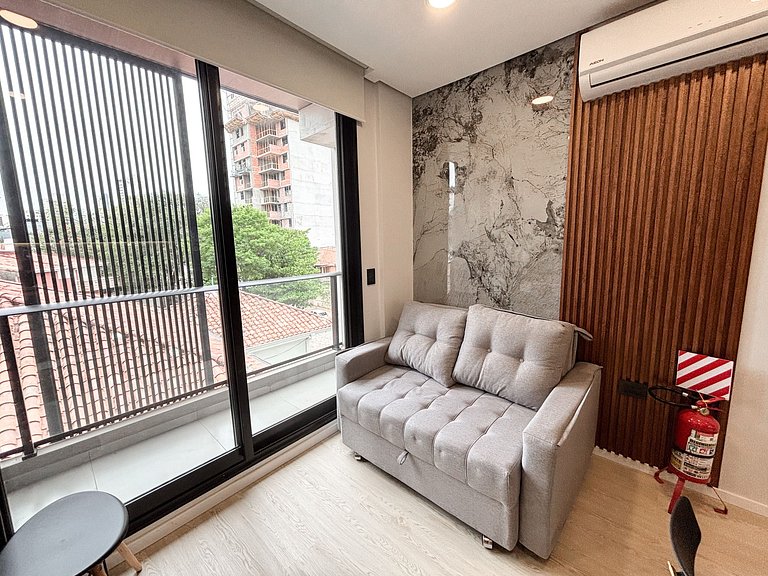 Piscina, gym y cowork cerca de la Zona Corporativa