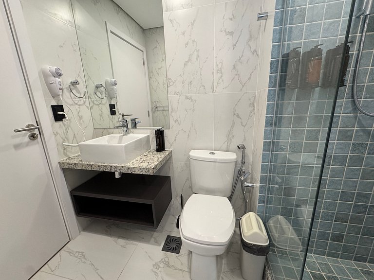 1 dorm, zona corporativa