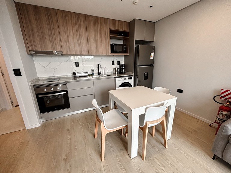 Depto amoblado a pasos del Shopping del Sol