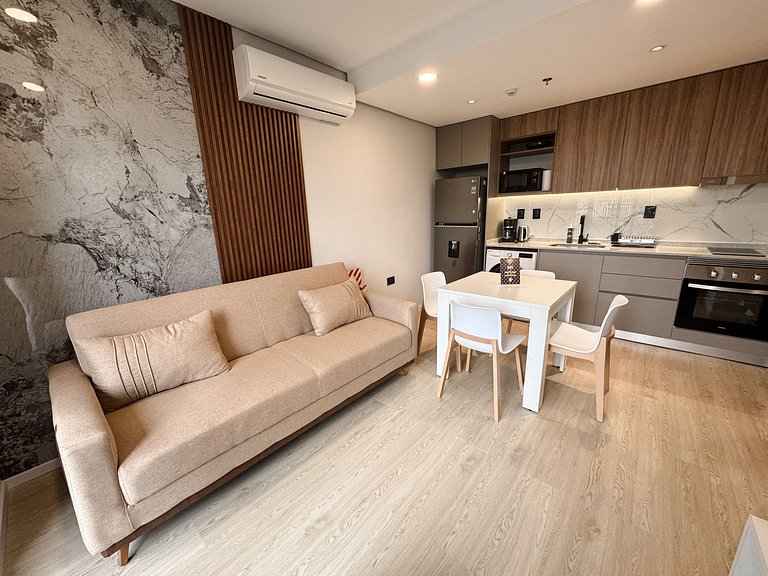 Departamento a pasos del Shopping del Sol