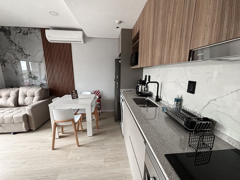 Depto. amoblado zona Shopping del Sol