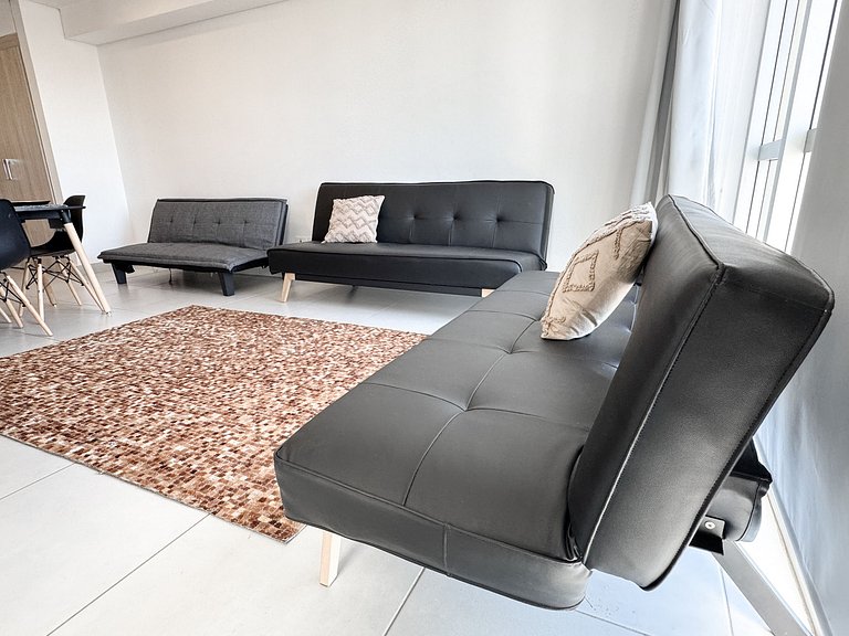 2 hab equipadas junto al Shopping del Sol