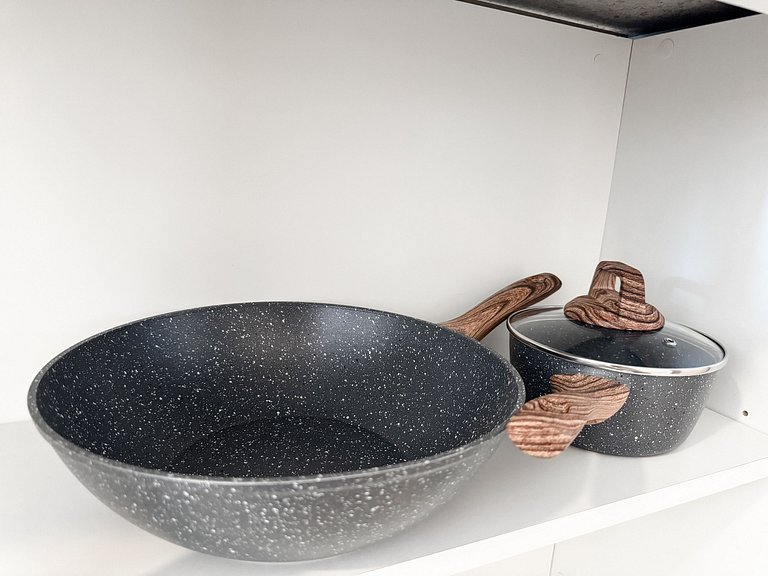 2 hab equipadas junto al Shopping del Sol