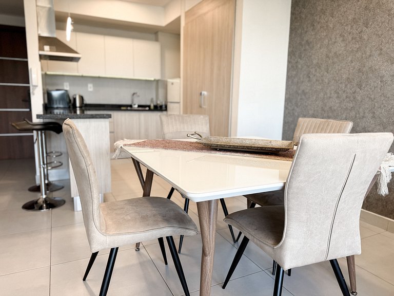 2 dormitorios a pasos del Shopping del Sol