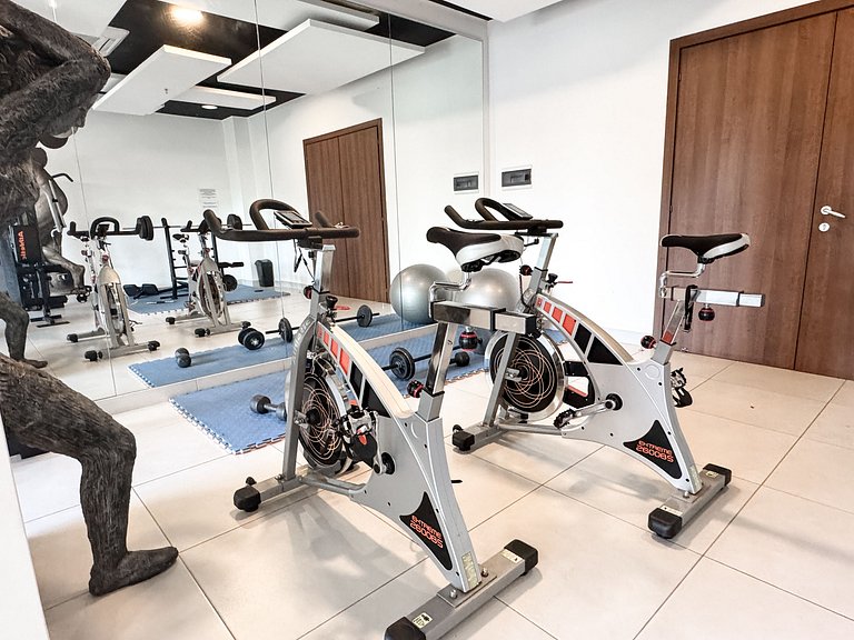 Monoambiente detrás del Shopping del Sol