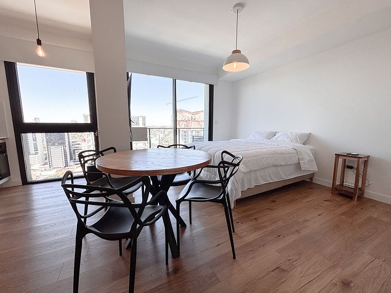 Depto detrás del Shopping del Sol