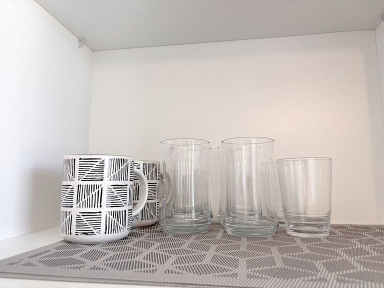 Depto detrás del Shopping del Sol