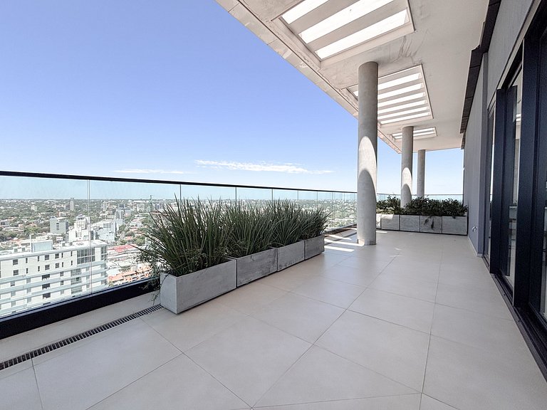 Depto detrás del Shopping del Sol