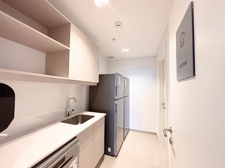 Depto detrás del Shopping del Sol