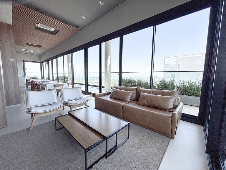 Depto detrás del Shopping del Sol